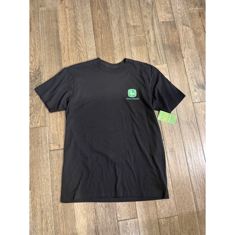 John Deere Men's Short Sleeve‎ T-Shirt Medium New With Tag